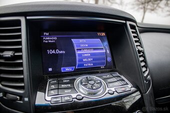 Infiniti FX FX37 - 19