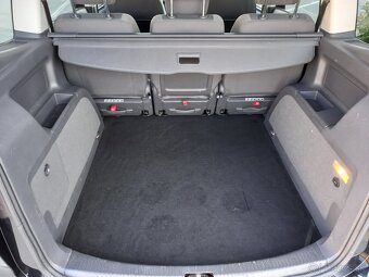 VW Touran 2.0 TDI HIGHLINE, CFHC - 19