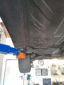 BMW E36 316i Coupe – originál stav, investičná príležitosť - 19