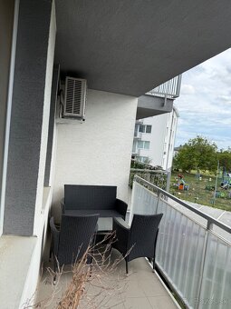 Na prenájom: Štýlový 1,5-izbový byt s priestranným balkónom - 19
