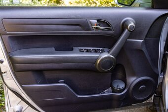 Honda CR-V 2.0 i-VTEC Elegance A/T - 19
