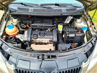 Skoda Fabia II 1,4 16V Bezín Veľmi pekný zachovalý stav, - 19