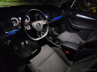 Škoda Karoq 2.0 TDI 140kw SCR 4x4 Panorama/Tažné 2.1t - 19