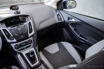 Ford Focus Kombi 1.0 SCTi 92kW - 19