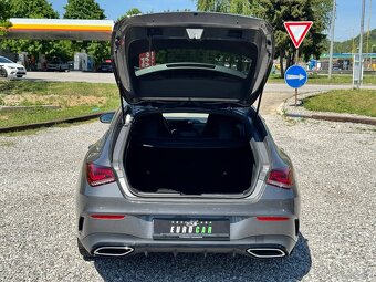 Mercedes-Benz CLA Shooting Brake SB 180 A/T - 19