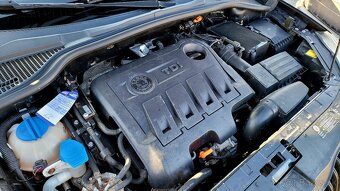 Škoda Yeti 2.0 TDI 140k 4x4 Ambition DSG - 19