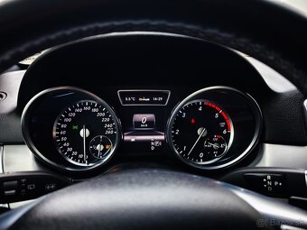 Mercedes-Benz ML350 4 MATIC - 19