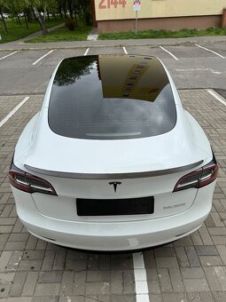 TESLA 3 Facelift Performance 4x4 Black packet - 19