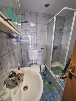 Dvojpodlažný dom s výhľadom na more, len 50m od pláže na ost - 19