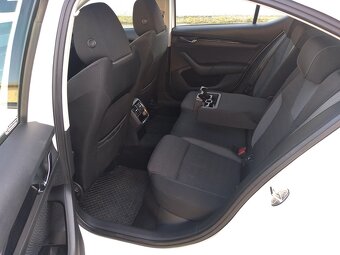 2021_ŠKODA OCTAVIA IV TDI_VIRTUAL KOKPIT_12194€ netto_ZÁRUKA - 19