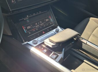 AUDI E-TRON 50 QUATTRO S LINE - MOŽNÝ ODPOČET DPH - 19
