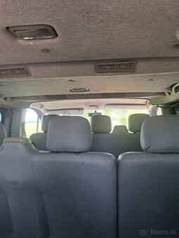 Renault Trafic Minibus 1.9 dCi 9 - miest - 19