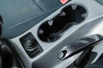 Ford C-Max 1.6 TDCi DPF Ambiente - 19