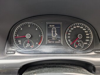 Volkswagen Touran 1.6 TDI Comfortline - 19