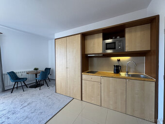 INORI | Predaj Elegantný 1 izbový apartmán Tatragolf rezort - 19