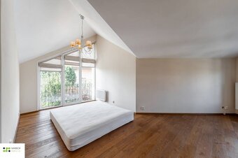 Na predaj rodinný dom na Pereši  s krásnou záhradou - 19