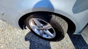 Volkswagen Touran 2.0 TDI-103 kw  kod motora BMM - 19