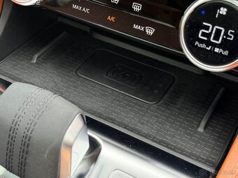 Jaguar F-pace p400e DPH - 19