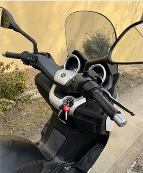Yamaha x max125 - 19