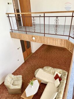 Náš tip  Rodinný dom v štýle funkcionalizmu v Bojniciach so - 19
