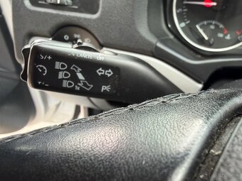 Škoda Octavia 2012 - 19