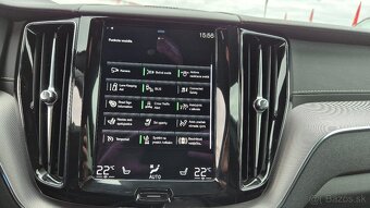 Volvo XC60 2.0 B4 mHEV DARK edition AWD - 19