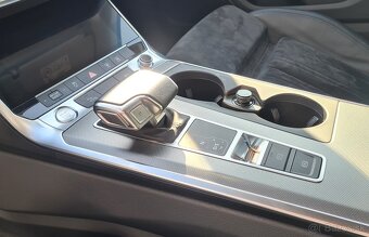 AUDI A6 AVANT 45 3.0 TDI MHEV SPORT QUATTRO TIPTRONIC - 19