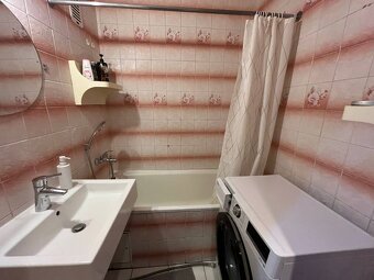 3-izbový byt v Podunajských Biskupiciach hneď vedľa OC Hron - 19