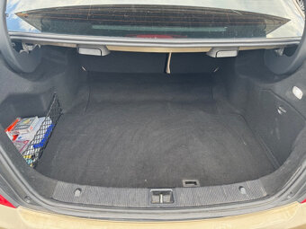 Mercedes-Benz C trieda Sedan 180 K Elegance - 19
