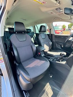 Škoda Octavia Combi 1.6 TDI 115k Team - 19