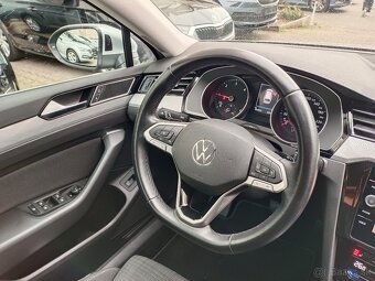 VW Passat B8 Variant 2.0TDI 110kW DSG ACC - záruka Autodraft - 19