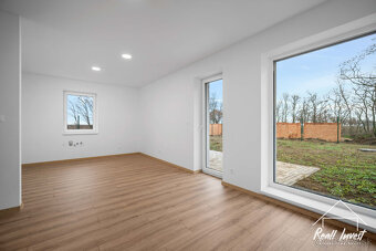 4-izbový rodinný dom na predaj v Cíferi - časť Karlov Dvor - 19