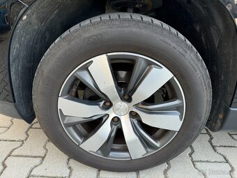 Peugeot 2008 1.6 e-HDi Allure - 19