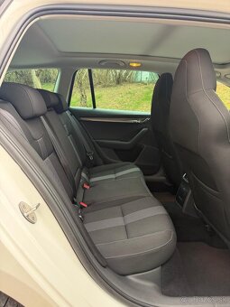 Škoda Octavia  3 2.0 TDI DSG - 19