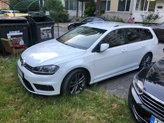 Predám Volkswagen Golf 7 2.0 TDI DSG R-Line (bez AdBlue) - 19