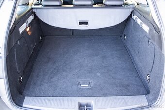 Opel Astra Sport Tourer ST 1.6 CDTI - 19