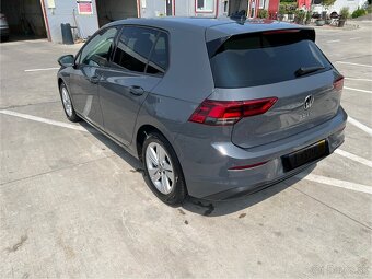 VW GOLF 8 2.0 TDI, DSG, 110kW, 124.000km, SIVÁ METALÍZA - 19