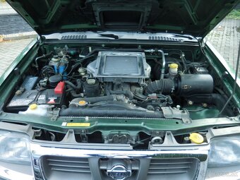 Nissan Navara 2,5 TDi 76kw     REZERVOVANÉ - 19