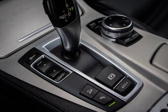 BMW 520d F11 LCI Touring xDrive, 135kW, A8 - 19