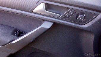 Havarovane-Volkswagen Caddy 2,0 tdi r.v.2019 - 19