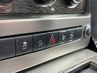 Jeep Cherokee KK 2.8 CRDI, 147kw, AT 5, 4x4 r.v 2011 - 19