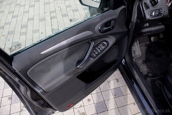 Ford Galaxy 2.0 TDCi DPF Titanium / Automat / 96kW - 19