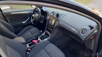 Ford Mondeo - 19