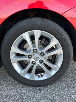 KIA CEED SW 1.6GDI 99KW BENZIN - 19