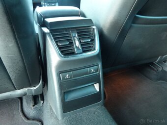 Škoda Octavia Combi 2.0 TDI DPF RS - 19