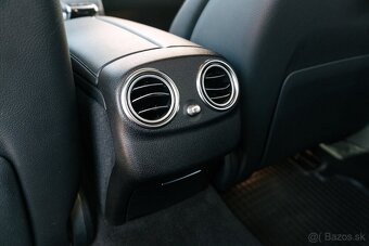 Mercedes-Benz E 220d Kombi 4MATIC A/T - 19