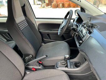 VOLKSWAGEN e-UP 37kWh 61kW AUTOMAT - 19