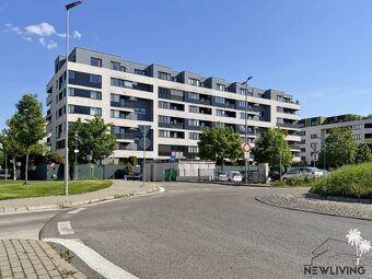 EXKLUZÍVNE - 2i byt s predzáhradkou a parkingom, Veterná, Tr - 19