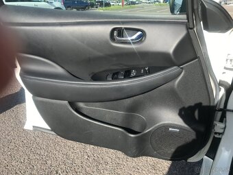 Nissan Leaf 62 kWh, Automat, Navi, Tempomat - 19