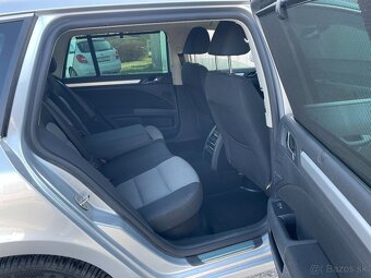 Škoda Superb 2,0 TDi - 19